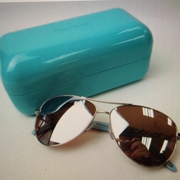 ❌SOLD ❌TIFFANY&CO AVIATOR SUNGLASSES WITH CASE - Picture 6 of 6